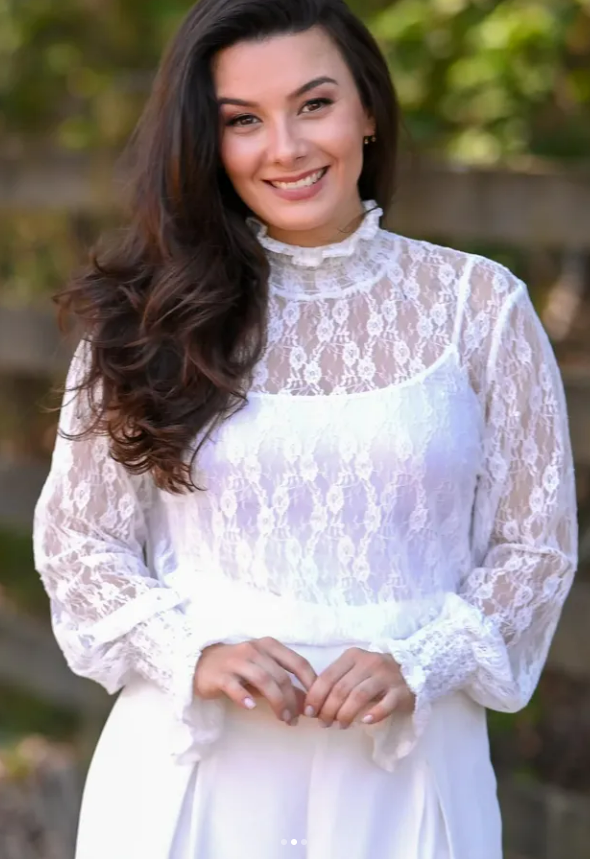 Dra. Renata